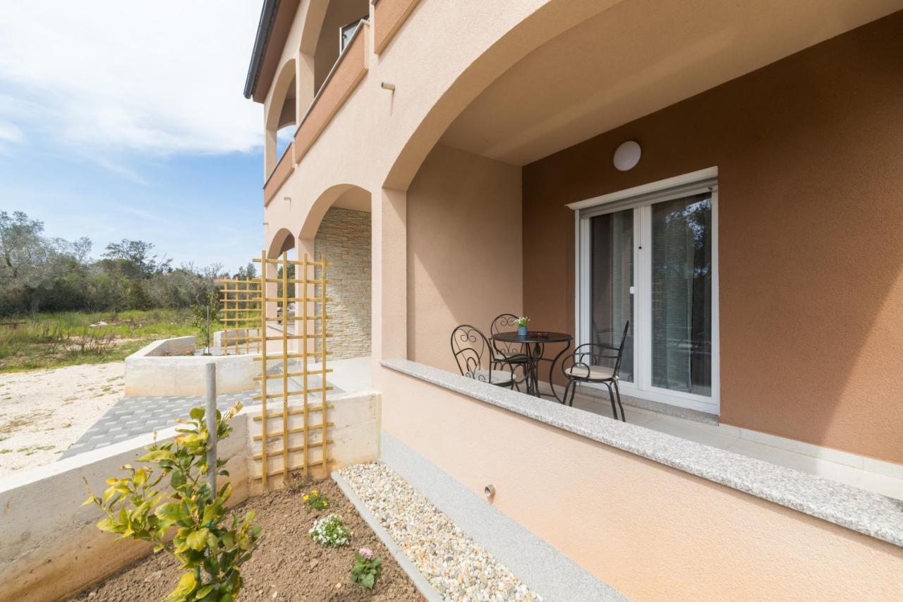Ferienwohnung Agava Ugljan Exterior foto