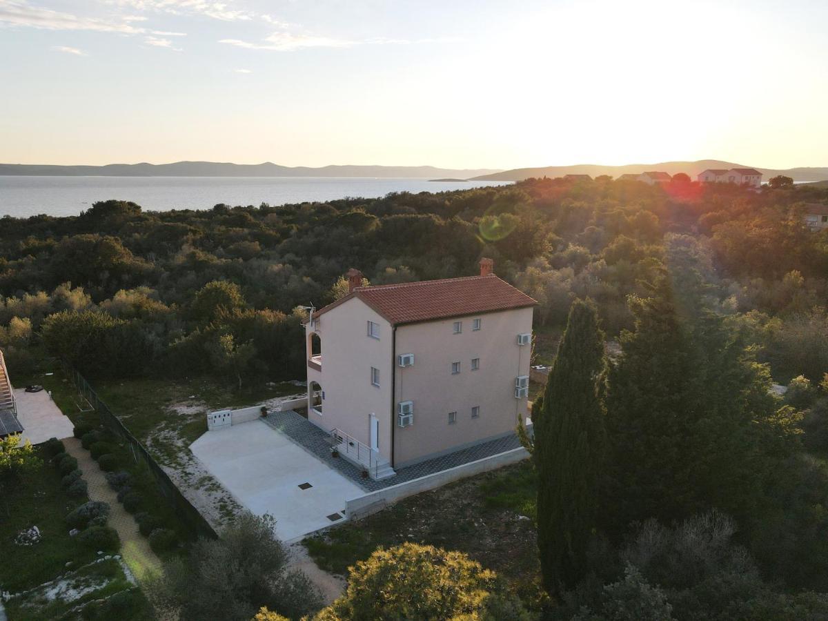 Ferienwohnung Agava Ugljan Exterior foto