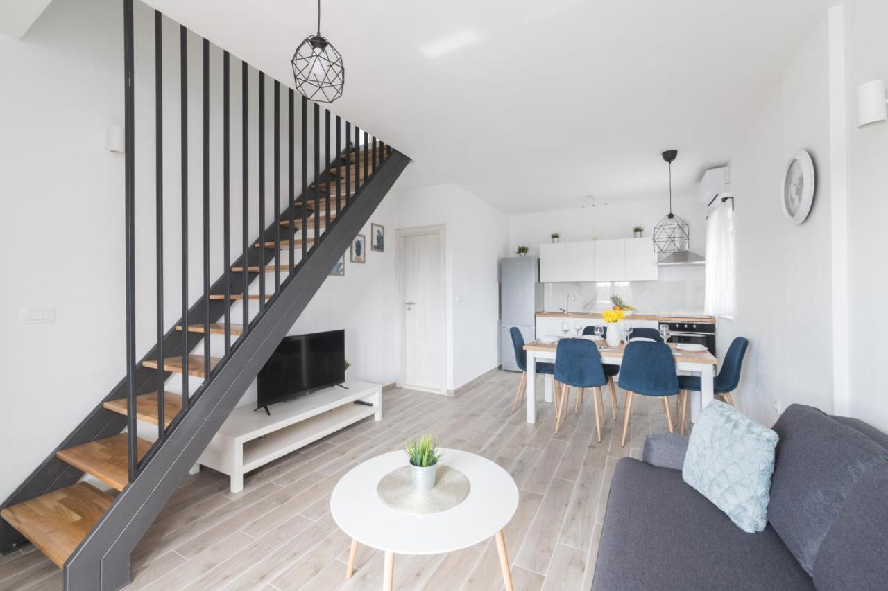 Ferienwohnung Agava Ugljan Exterior foto