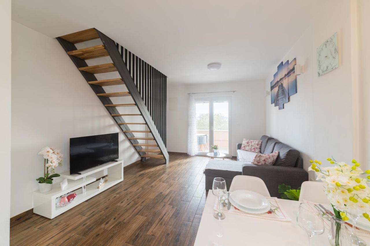 Ferienwohnung Agava Ugljan Exterior foto