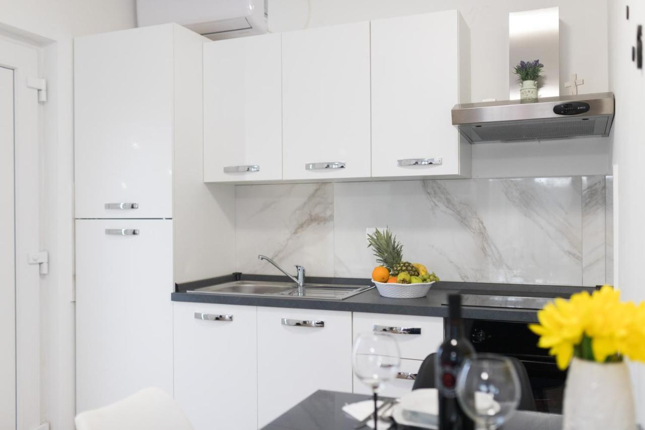 Ferienwohnung Agava Ugljan Exterior foto